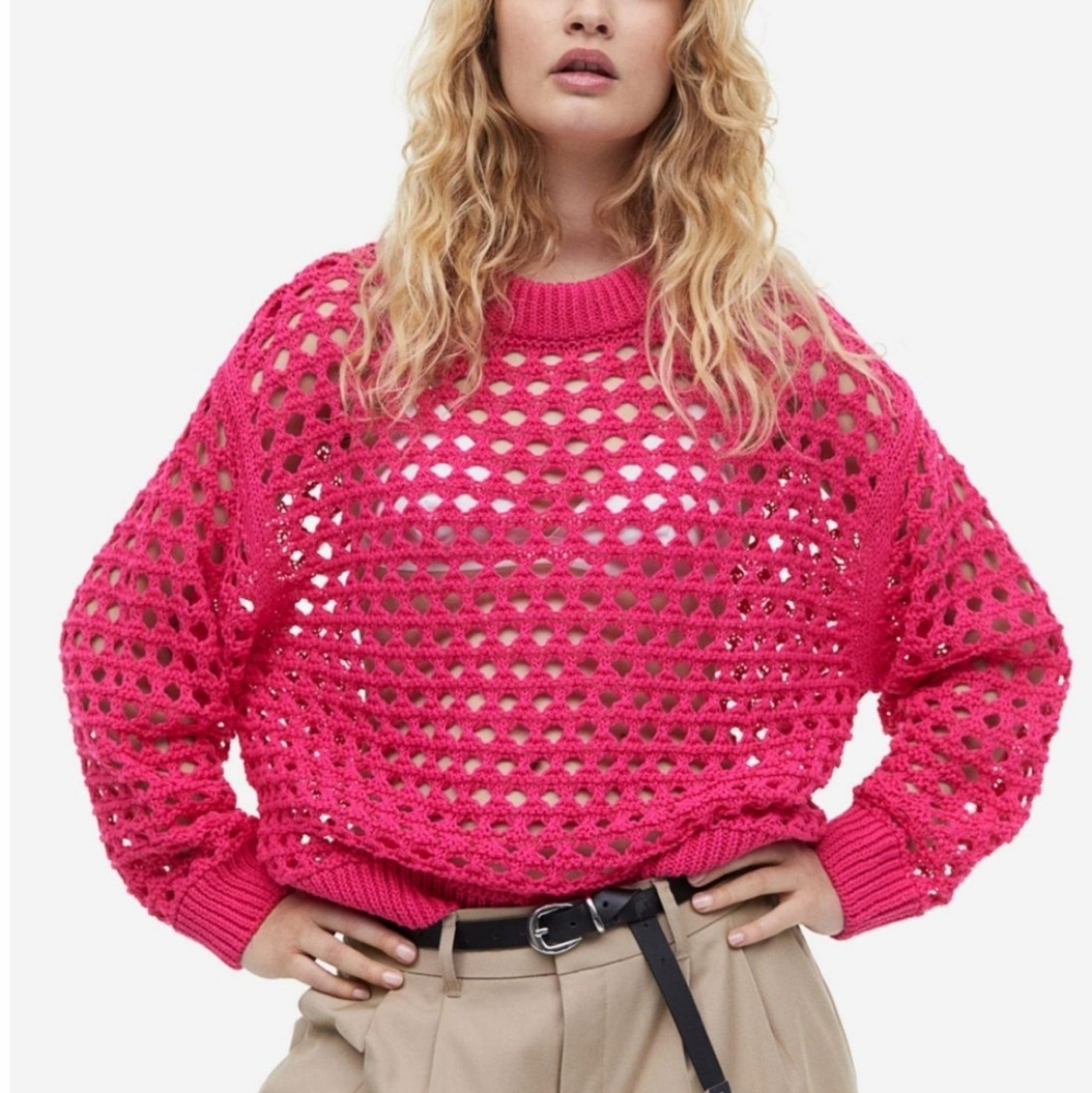 H&M Oversized Pointelle-knit Sweater size M NWT